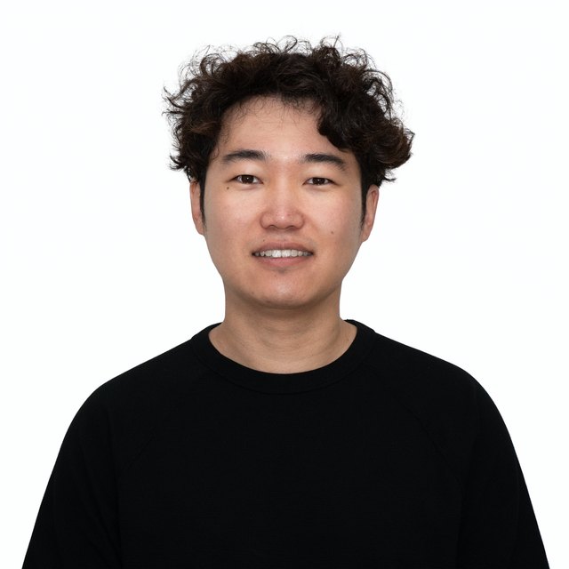 Portrait of Jinda Jia